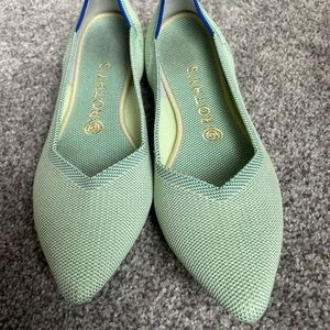 Rothy’s Point Flats in Mint